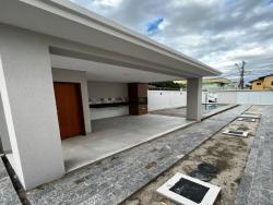 Casa para Venda em Rio das Ostras - 3