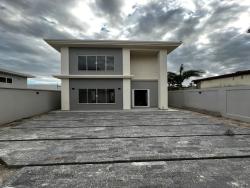 Casa para Venda em Rio das Ostras - 4