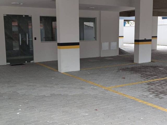 #452 - Apartamento para Venda em Rio das Ostras - RJ - 1