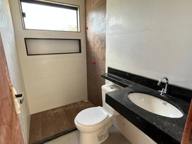 Casa para Venda em Rio das Ostras - 4