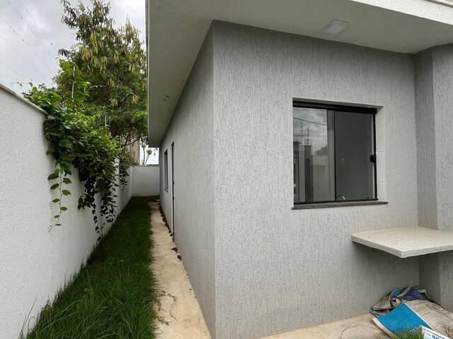 Casa para Venda em Rio das Ostras - 2