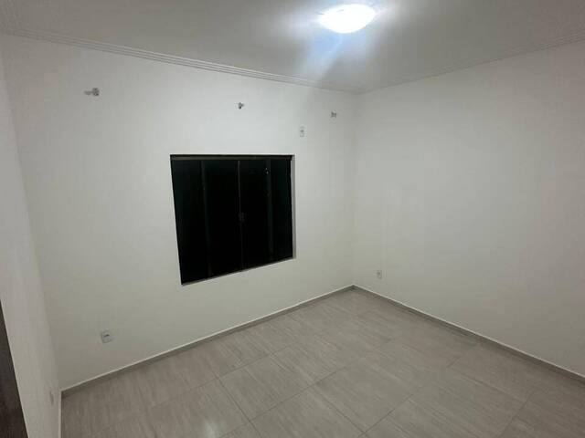 #481 - Casa para Locação em Rio das Ostras - RJ - 3