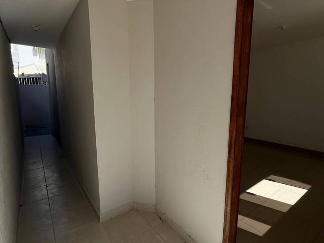 #484 - Casa para Venda em Rio das Ostras - RJ - 2