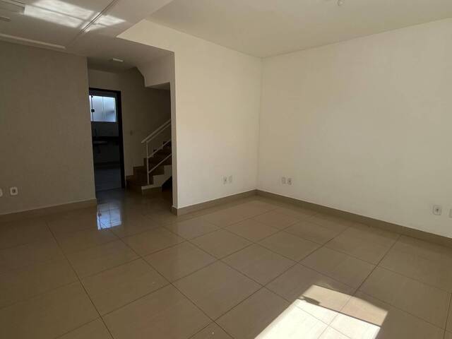 #484 - Casa para Venda em Rio das Ostras - RJ - 3