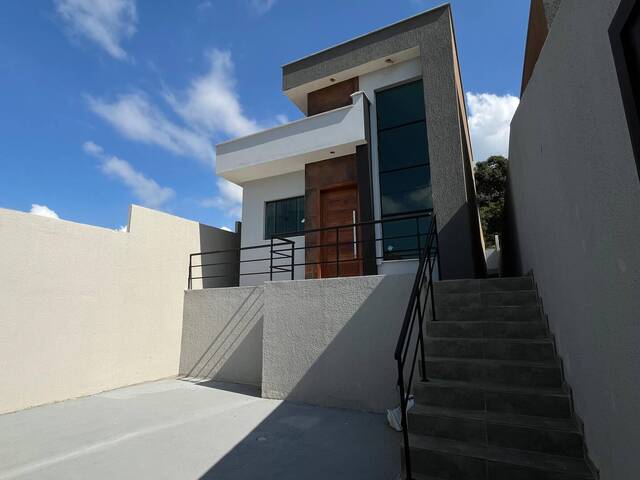 #488 - Casa para Venda em Rio das Ostras - RJ