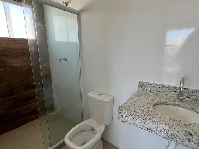 #489 - Apartamento para Venda em Rio das Ostras - RJ - 2