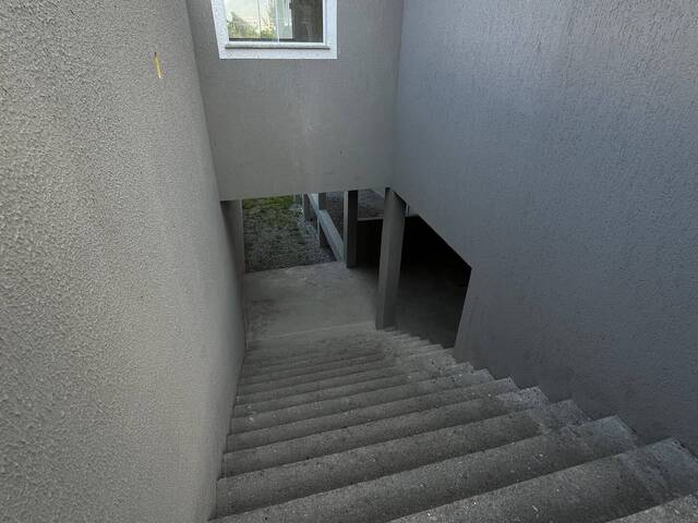 #490 - Casa para Venda em Rio das Ostras - RJ - 3