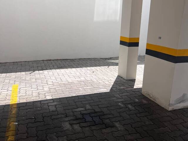 #493 - Apartamento para Venda em Rio das Ostras - RJ