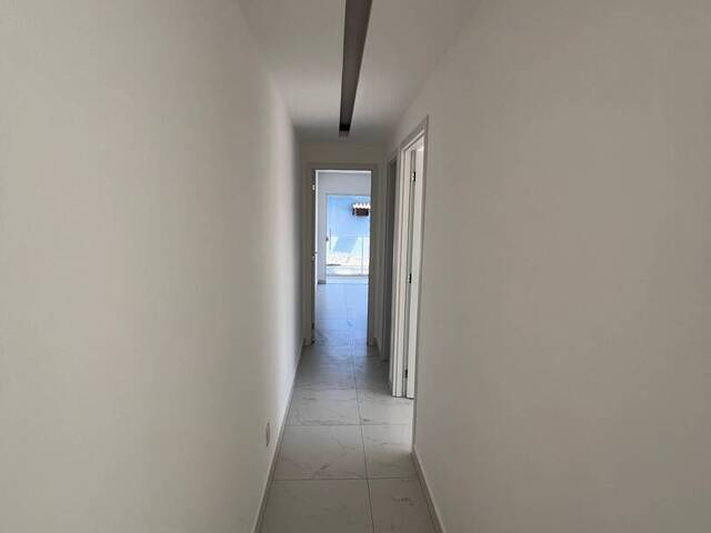 Apartamento para Venda em Rio das Ostras - 5