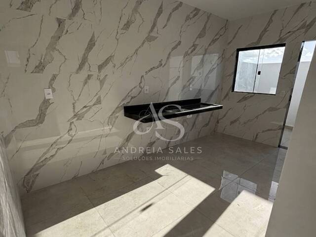 Casa para Venda em Rio das Ostras - 4