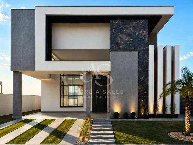 #528 - Casa para Venda em Rio das Ostras - RJ