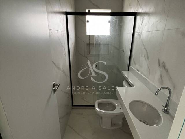 #529 - Casa para Venda em Rio das Ostras - RJ - 1