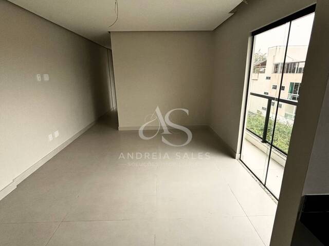 #529 - Casa para Venda em Rio das Ostras - RJ - 3
