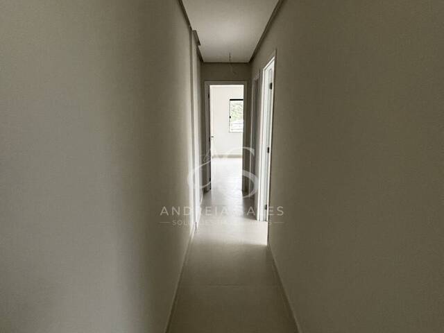 Casa para Venda em Rio das Ostras - 5
