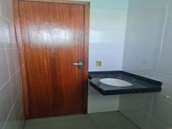 Casa para Venda em Rio das Ostras - 2