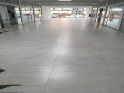 Sala para Venda em Rio das Ostras - 4