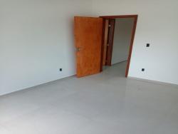 Casa para Venda em Rio das Ostras - 3